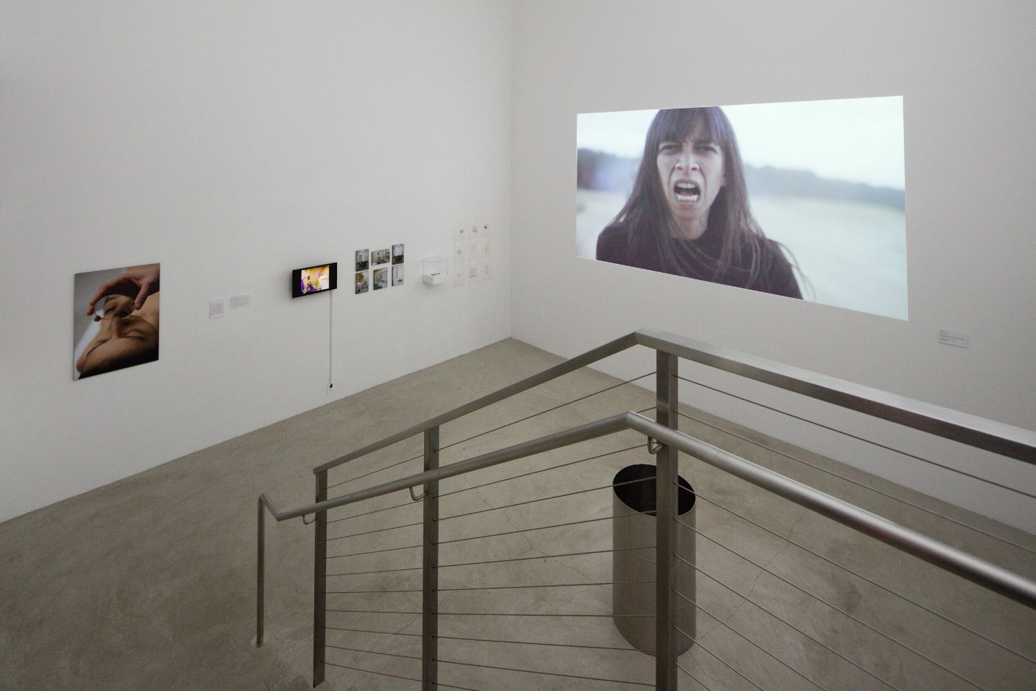 Installation+of,+Bearing+Witness,+Works+by+Regina+José+Galindo,+Baik+Art,+2017,+4+(1)
